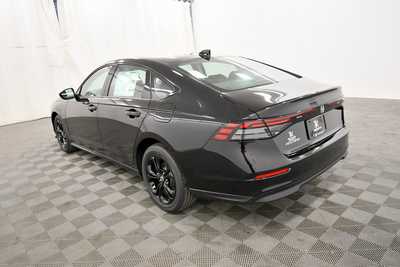 2025 Honda Accord, $31710. Photo 5