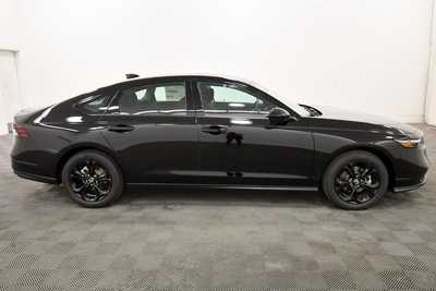 2025 Honda Accord, $31710. Photo 8