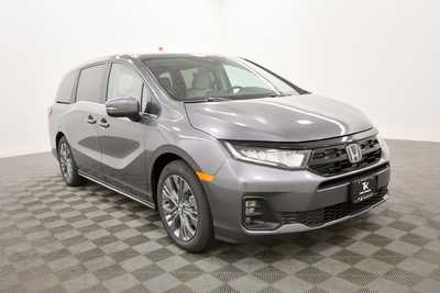 2025 Honda Odyssey, $48360. Photo 9