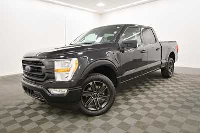 2021 Ford F150 Crew Cab, $36999. Photo 2