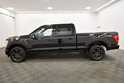 2021 Ford F150 Crew Cab, $36999. Photo 4