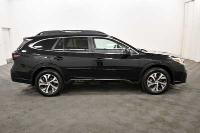 2021 Subaru Outback, $26943. Photo 9