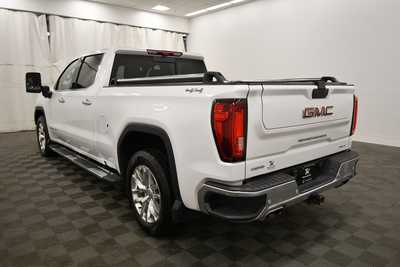 2022 GMC 1500 Crew Cab, $43499. Photo 5