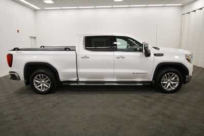 2022 GMC 1500 Crew Cab, $43499. Photo 9