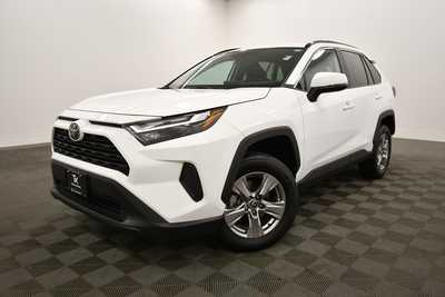 2022 Toyota RAV4, $30999. Photo 2