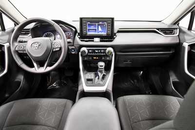 2022 Toyota RAV4, $30999. Photo 3