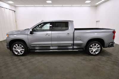 2023 Chevrolet 1500 Crew Cab, $54999. Photo 4