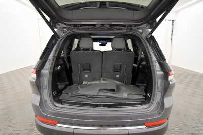 2024 Jeep Grand Cherokee L, $36999. Photo 7