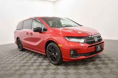 2025 Honda Odyssey, $45275. Photo 9