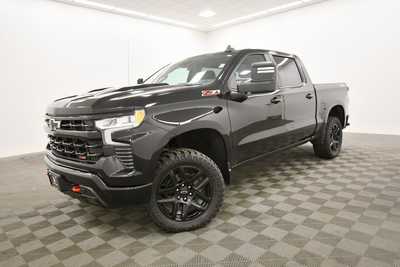 2022 Chevrolet 1500 Crew Cab, $44999. Photo 2