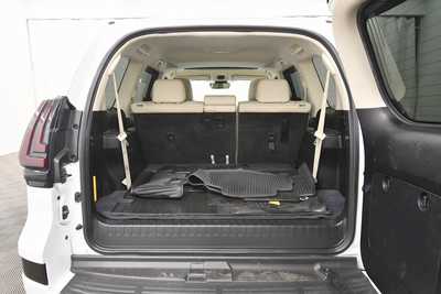 2022 Lexus GX, $51999. Photo 7