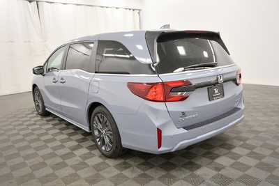 2025 Honda Odyssey, $48815. Photo 5