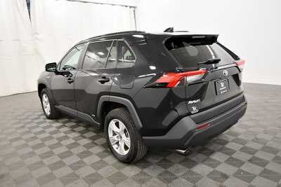 2021 Toyota RAV4, $28749. Photo 5