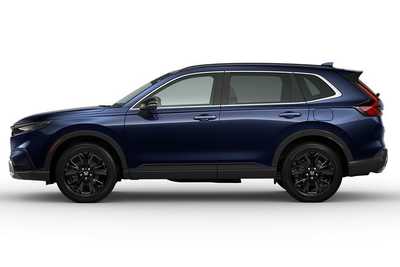 2025 Honda CR-V, $42495. Photo 4