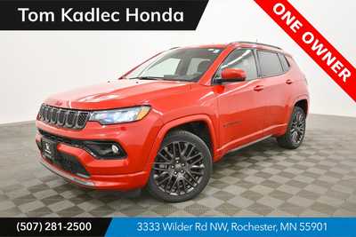 2023 Jeep Compass, $20999. Photo 1