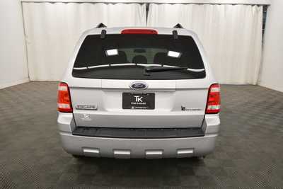 2009 Ford Escape, $5999. Photo 6