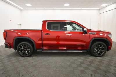 2024 GMC 1500 Crew Cab, $64322. Photo 9