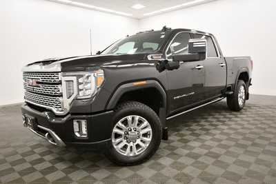 2022 GMC 3500 Crew Cab, $62038. Photo 2