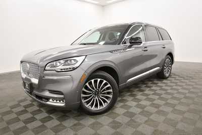 2023 Lincoln Aviator, $52887. Photo 2
