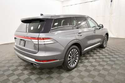 2023 Lincoln Aviator, $52887. Photo 8