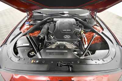 2015 Hyundai Genesis, $16249. Photo 11
