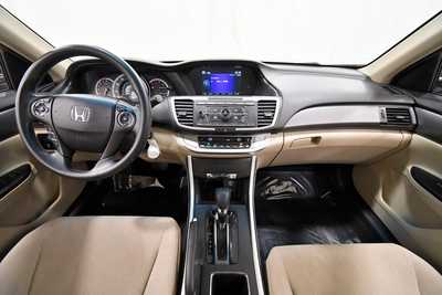 2013 Honda Accord, $13999. Photo 3
