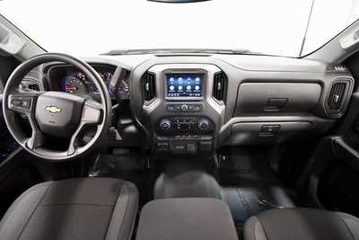 2023 Chevrolet 2500 Crew Cab, $44670. Photo 3