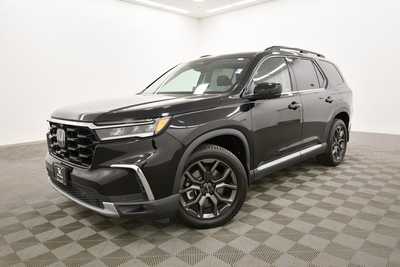 2023 Honda Pilot, $44499. Photo 2