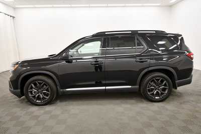 2023 Honda Pilot, $44499. Photo 4