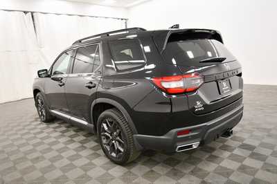 2023 Honda Pilot, $44499. Photo 5
