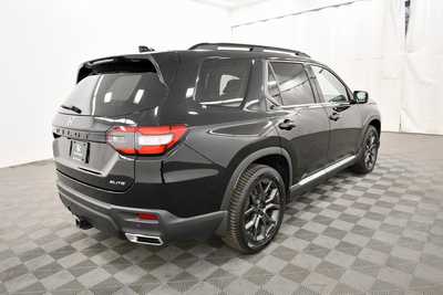 2023 Honda Pilot, $44499. Photo 8