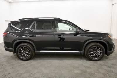 2023 Honda Pilot, $44499. Photo 9
