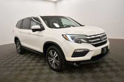 2016 Honda Pilot, $13679. Photo 10