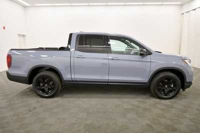 2022 Honda Ridgeline, $33989. Photo 9