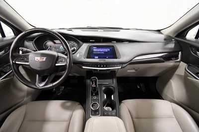 2020 Cadillac XT4, $23897. Photo 3