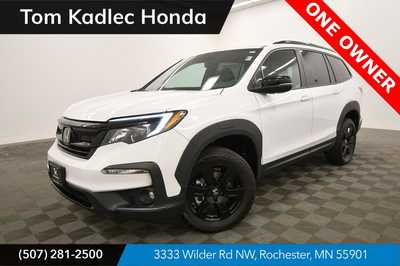 2022 Honda Pilot, $35999. Photo 1