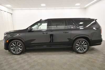 2023 Cadillac Escalade ESV, $83999. Photo 4