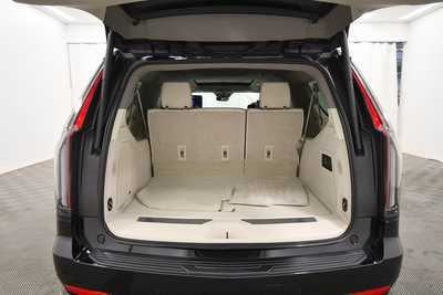 2023 Cadillac Escalade ESV, $83999. Photo 7