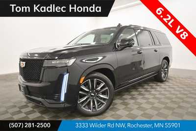 2023 Cadillac Escalade ESV, $83999. Photo 1