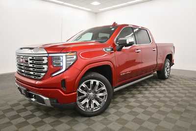 2024 GMC 1500 Crew Cab, $58438. Photo 2