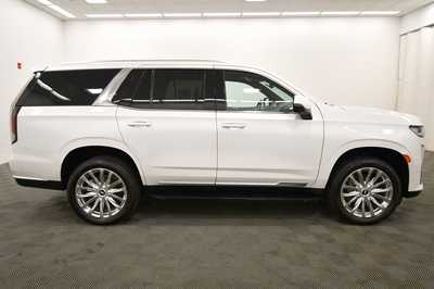 2021 Cadillac Escalade, $60928. Photo 9