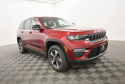 2023 Jeep Grand Cherokee, $30249. Photo 10