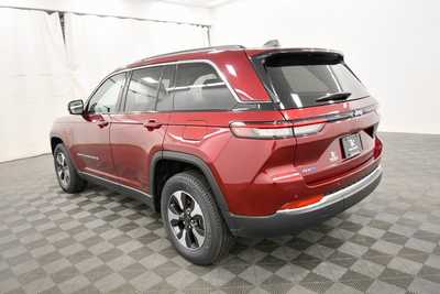 2023 Jeep Grand Cherokee, $30249. Photo 5