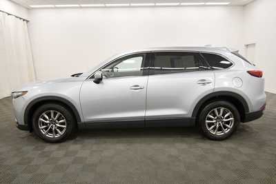 2018 Mazda CX-9, $16499. Photo 4