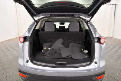 2018 Mazda CX-9, $16499. Photo 7