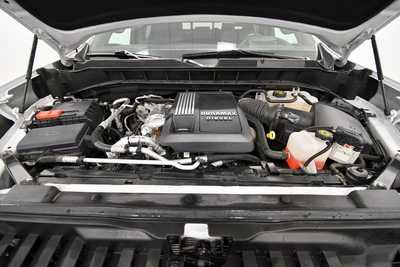 2022 Chevrolet 1500 Crew Cab, $46499. Photo 12