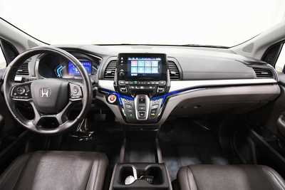 2018 Honda Odyssey, $22499. Photo 3