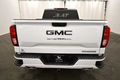 2023 GMC 1500 Crew Cab, $43999. Photo 6