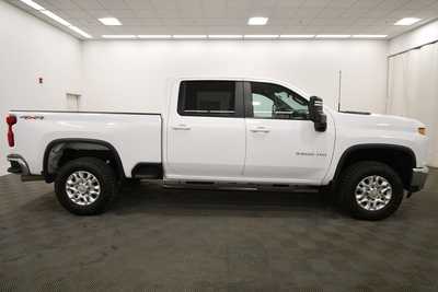 2023 Chevrolet 3500 Crew Cab, $52999. Photo 10