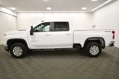 2023 Chevrolet 3500 Crew Cab, $52999. Photo 4